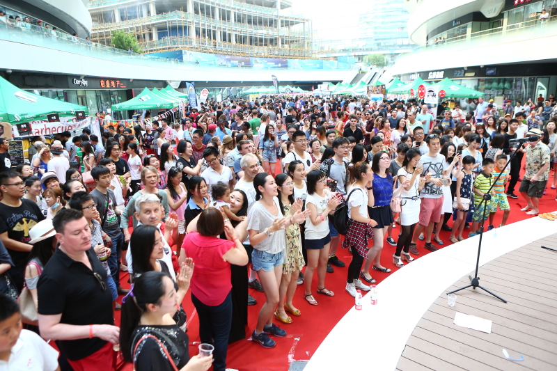 Thousands Crowd Day 1 of Foodie Fest, More to Come Sunday the Beijinger