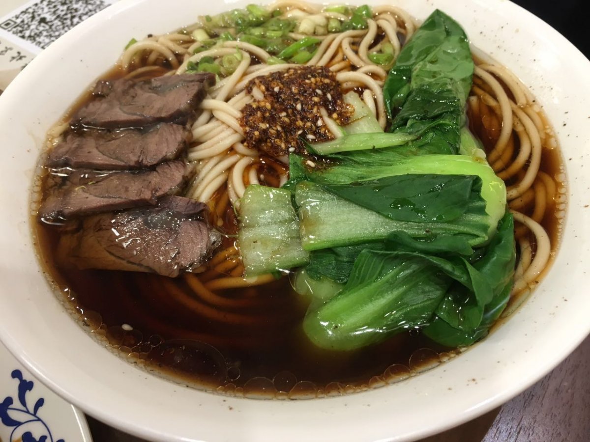 Spicy beef noodle (RMB 28)