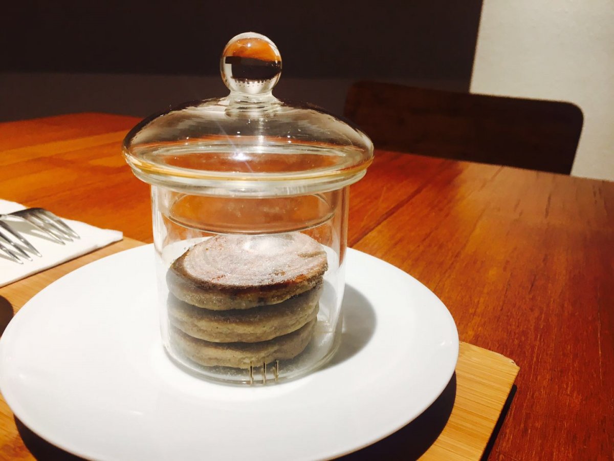 Aged Bergamot Cookies (RMB 18 for three pieces)