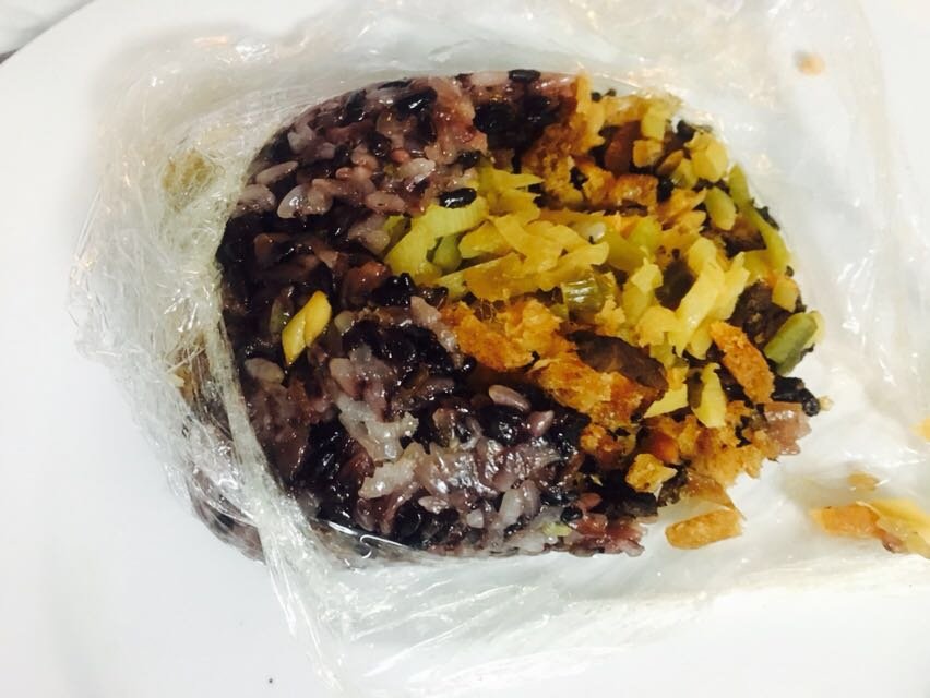 Shuangdan rice ball (RMB 13)