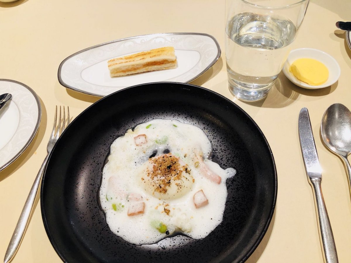 The slow-cooked organic egg