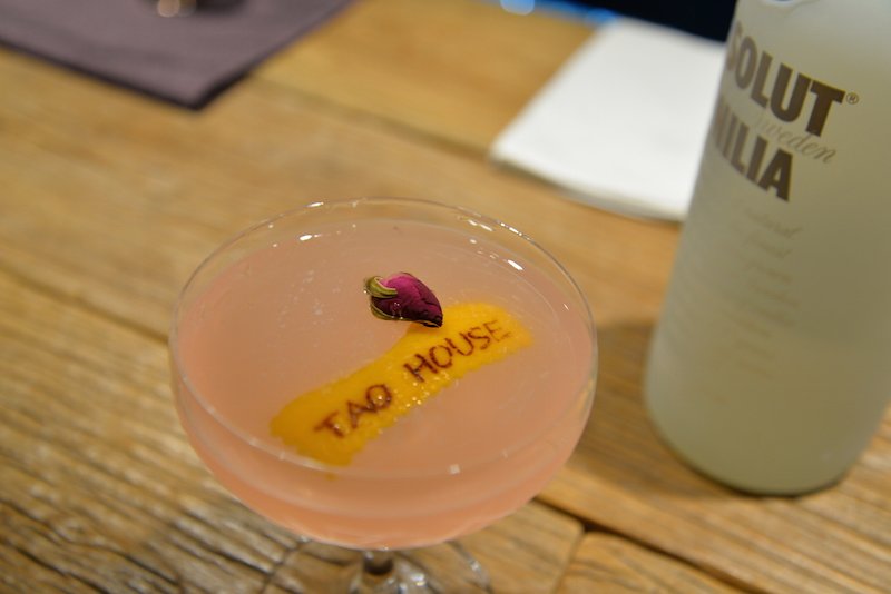 The vanilla rose cocktail