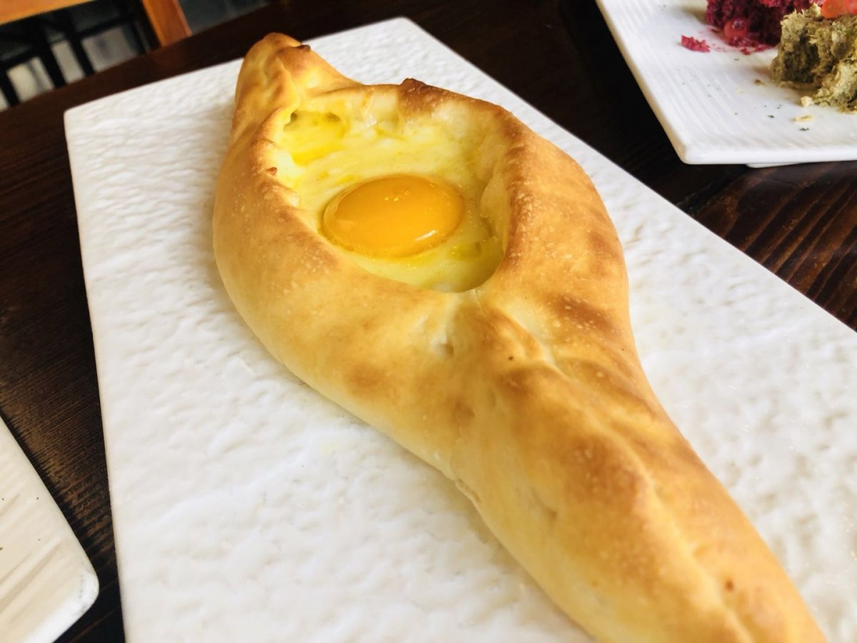 Khachapuri