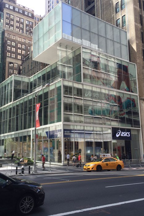 Da Dong's new NYC digs