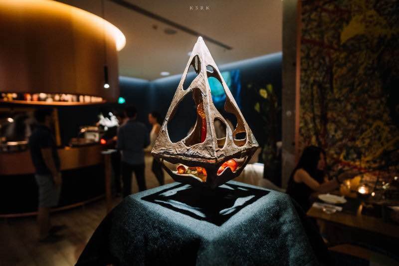 Galleria features an installation made of chocolate that magically rotates in mid air, thanks to a carefully designed magnetic field