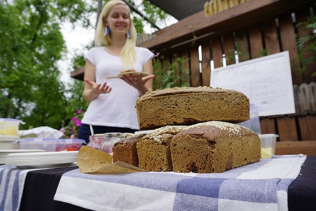 Anete Elken selling her Estonian Rye Bread at Beijing's Farm 2 Neighbors Market