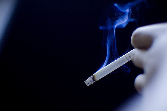 When it comes to convincing patients to stop smoking, Dr. Chen enlists the help of their families