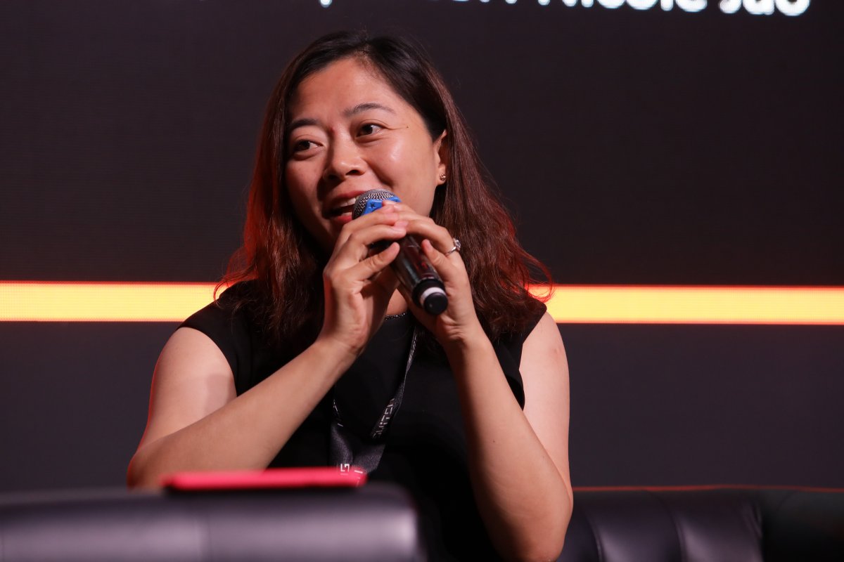 Daisy Wu, Vice President of YeahMobi.