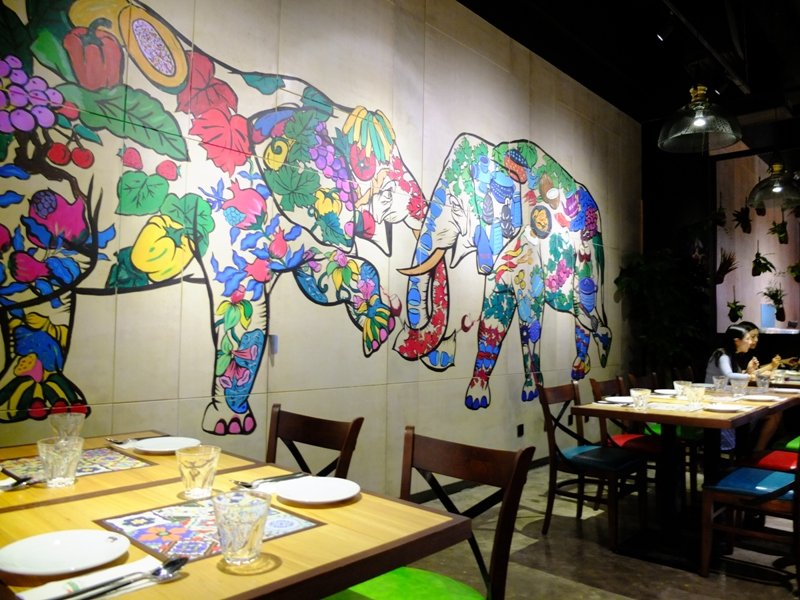 Some of Cacha Cacha's old artistic spirit has remained intact