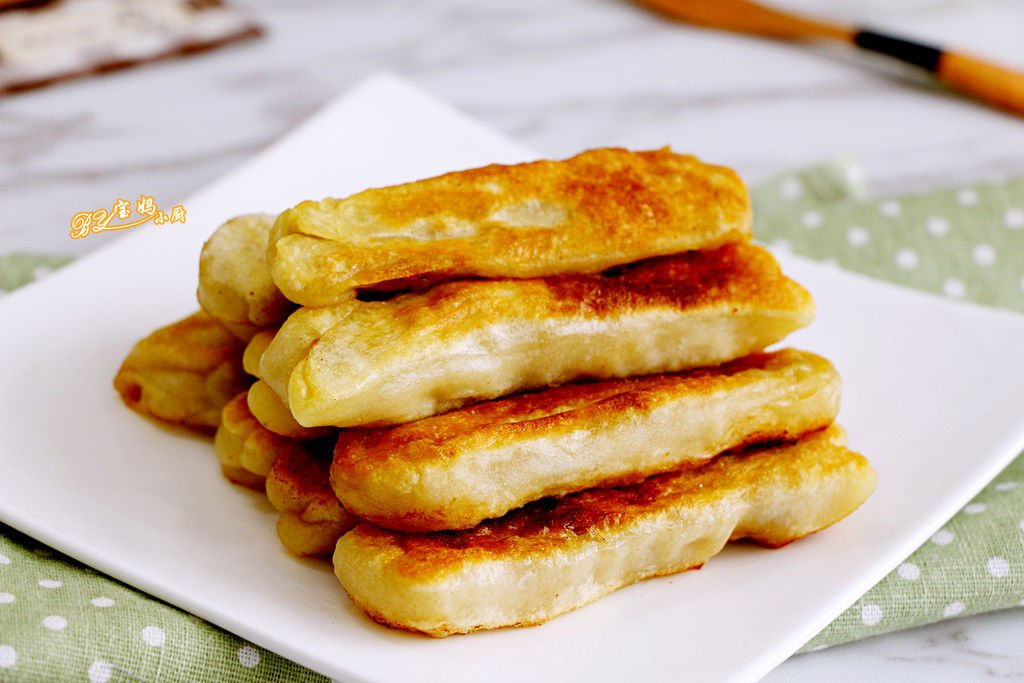 Typical Dalian huoshao, which you can try at Tong He Ju