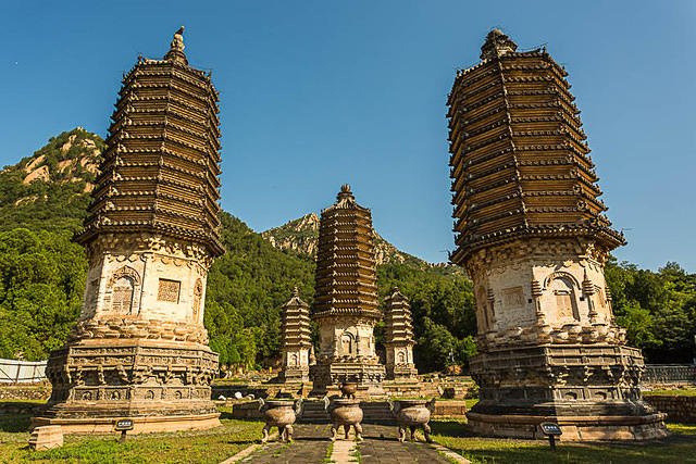 Silver Mountain Pagoda Forest | the Beijinger