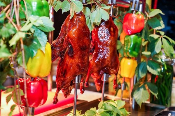 Let's Meat on Saturday! At Signature's Restaurant