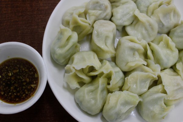 Taste traditional handmade dumplings UnTour Beijing dumpling food tour