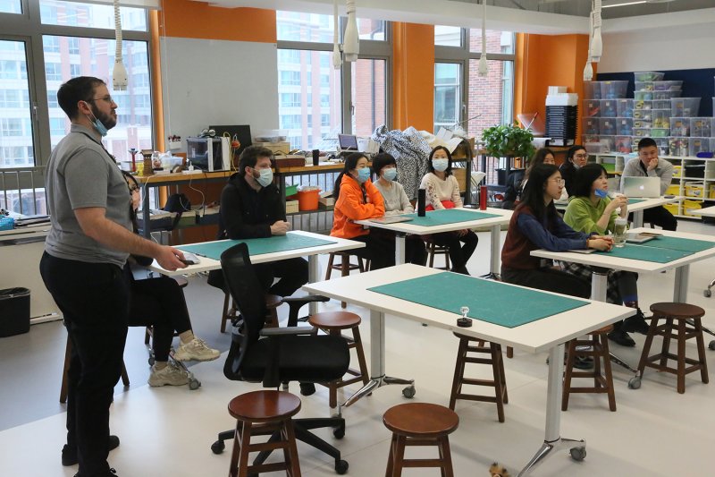 Keystone Science Teacher Kirk McCullough shows colleagues how interdisciplinary units can be integrated into class activities to put together rich, rigorous, and engaging learning experiences