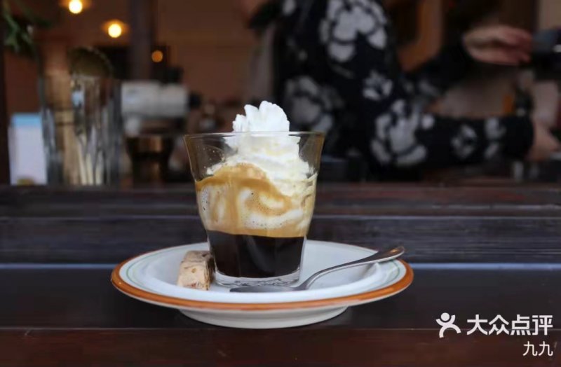 Fenzi's espresso con panna