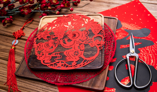 Mandarin Monday: Exploring Chinese Festival Handicrafts