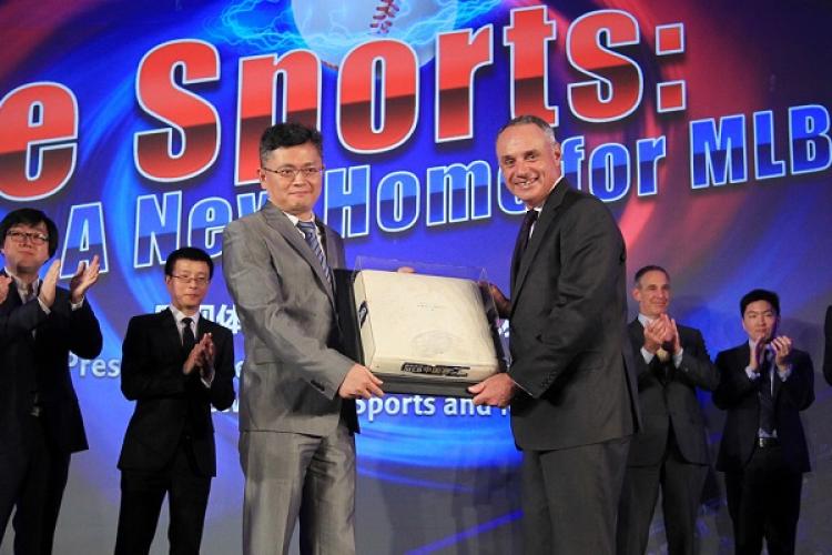 Home Run! MLB Inks Deal to Broadcast 125 Live Games in China for Next Three Baseball Seasons