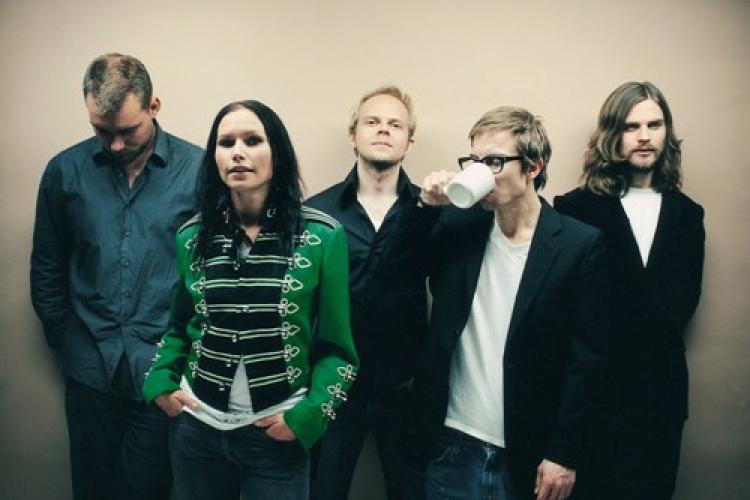 Interview: The Cardigans&#039; Front Woman Nips Away at Her Wholesome Pop Image
