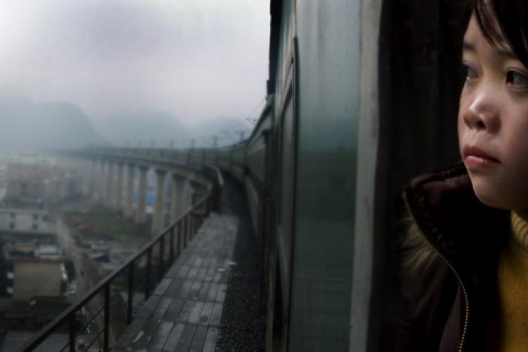 Rail Life Drama: Fan Lixin&#039;s  Last Train Home