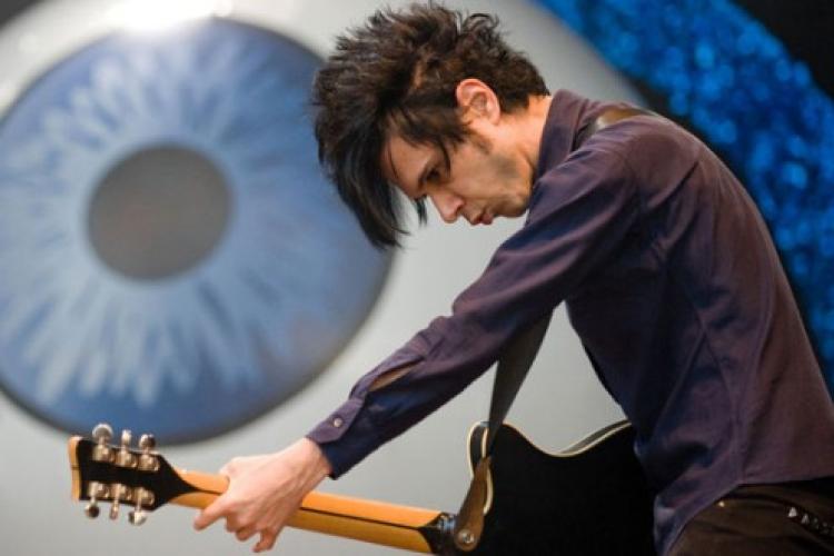 Talking Pints: Nick Zinner the Spinner and Celebratory Parties Abound