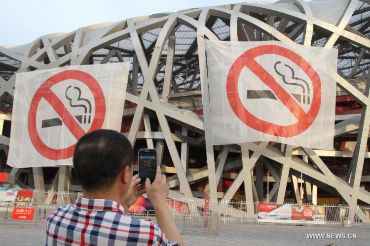 Burning Issue: Over 700 Venues Cited in First Week of Smoking Ban