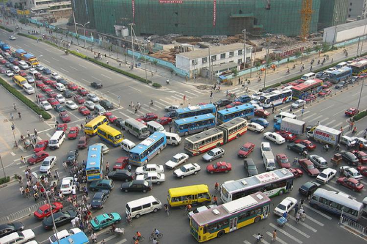 City Driving: Beijing to Cut License Plate Quota Even Further