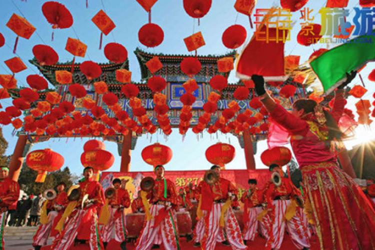 Friday is Beijing&#039;s Last Day for Temple Fairs, to Buy Fireworks