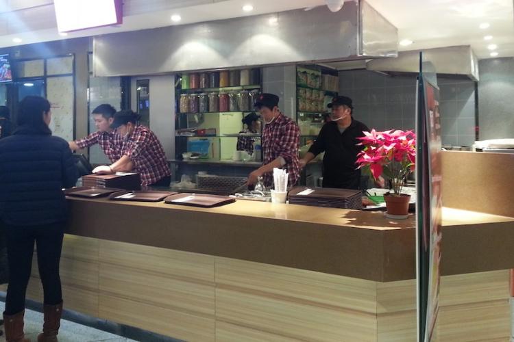 First Glance: A.Wang Noodle Bar, Dongdaqiao
