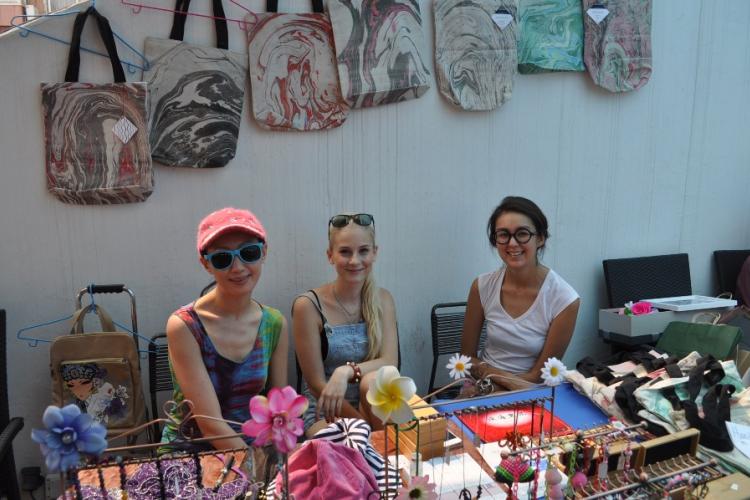 The Beijing Flea Market with Thrift and the Bookworm This Saturday, Sep 19