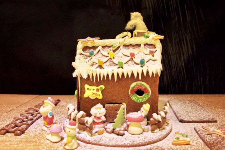 EAT: Gingerbread House Making, Wellendorff Afternoon Tea at China World Hotel, Christmas Spirit at Moka Bros Solana
