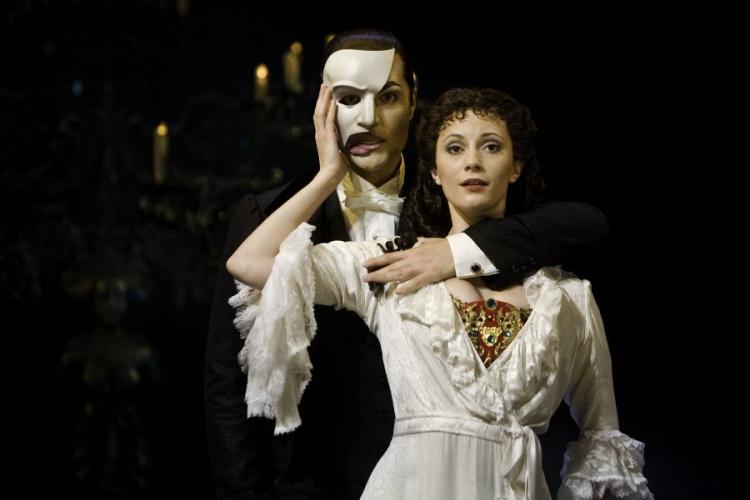 Great Week for the Stage: &#039;Phantom of the Opera&#039;, &#039;Frankenstein&#039;, &#039;Shake the Floor&#039; Start Nov 17