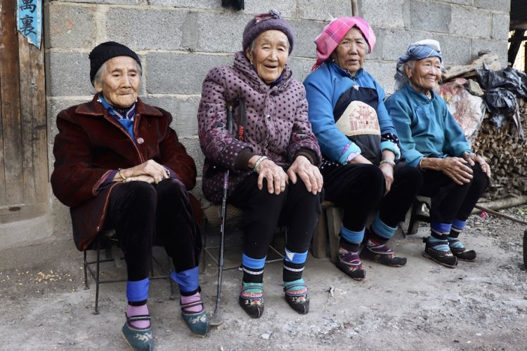 Humans of China: &quot;I Got Used to it but the Pain Stayed for Eight Years&quot;