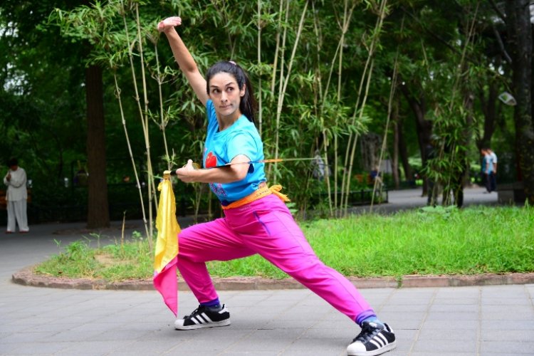On Why Fitness is Becoming the New Beauty With Tai Chi Master Bo-Yee Poon