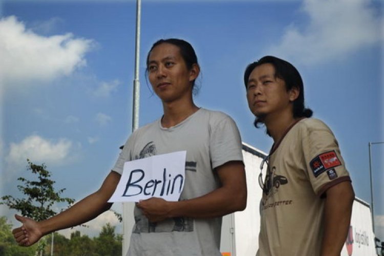 Throwback Thursday: A Love-Fueled Hitchhiking Trip to Berlin