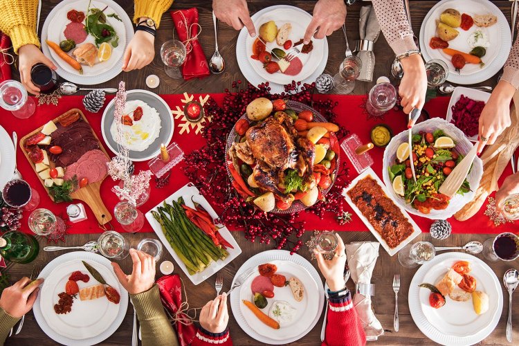 Jingle All the Way to These Christmas Dining Events
