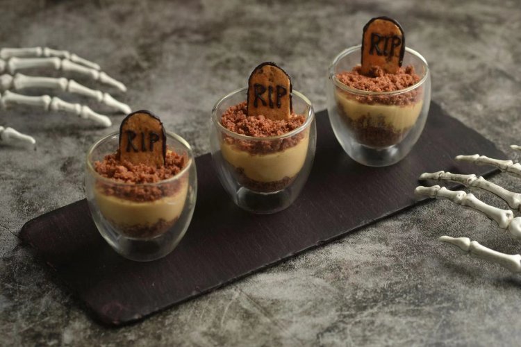 EAT: World Food Day at Gung Ho!, Hulu Halloween Menu, Chef Rey Guerrero at Mosto EAT: World Food Day at Gung Ho!, Hulu Halloween Menu, Chef Rey Guerrero at Mosto