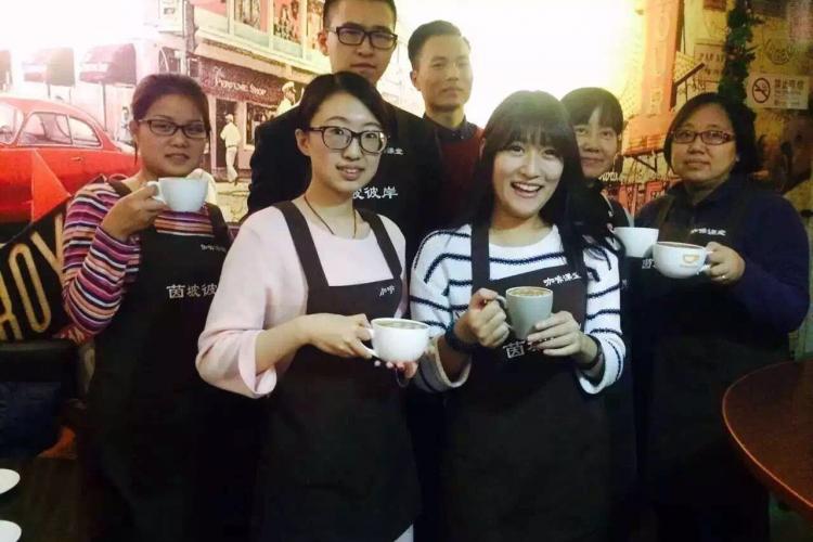 Perk Up with Yinpobian’s Monday Night Latte Art Class