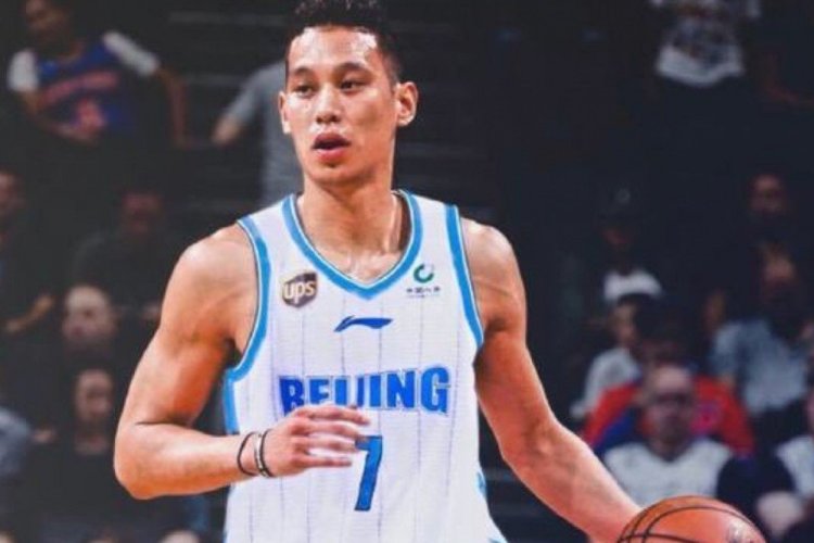 It&#039;s Official! Jeremy Lin Announces His Deal With the Beijing Ducks