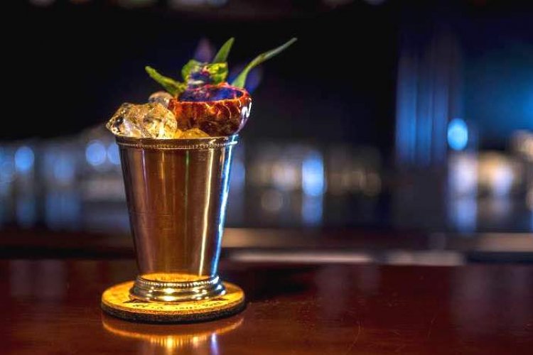 Playful Cocktail Lounge Mason is One of Beijing’s Best Kept Secrets 