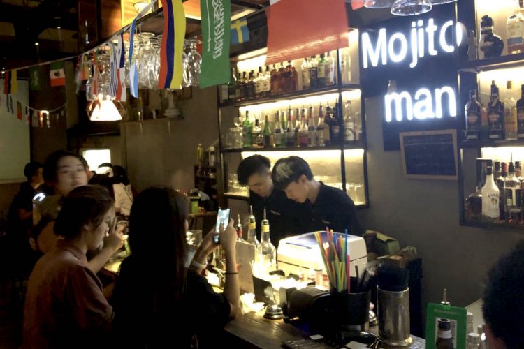 Old Beijing Is Dead, Long Live the New Mojito Man