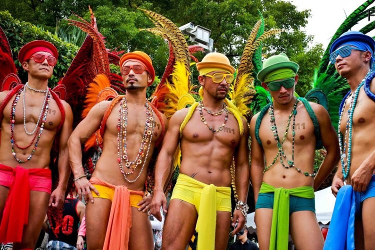 Gay sex and men in Kunming