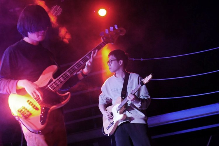 Why SNSOS Are a Fresh Slab of Post-Rock in an Overly Saturated Beijing Scene