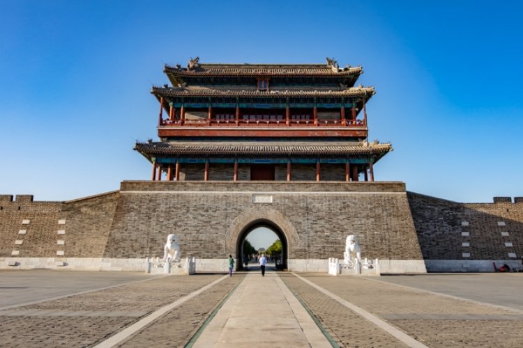 Beijing Pics: North to South, Day to Night Around Ancient Yongdingmen