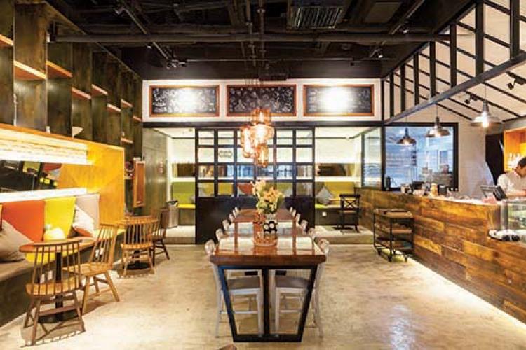 What's New Restaurants: Cafe de Sofa What's New Restaurants: Cafe de Sofa