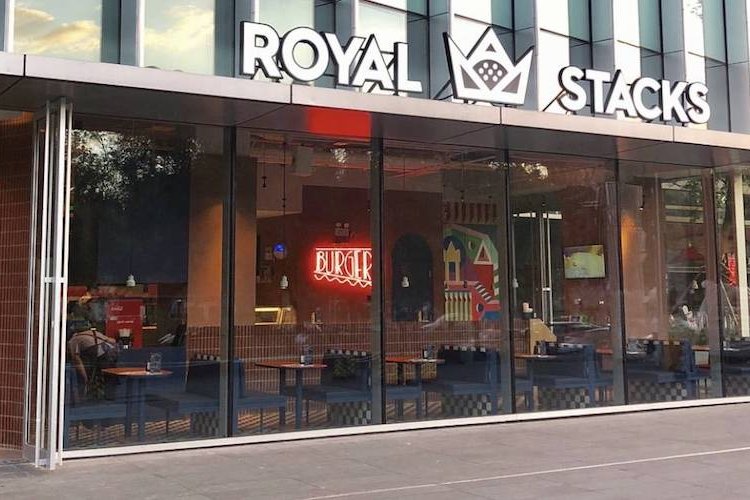 DP 1,000 Free Burgers up for Grabs at the Grand Opening of Royal Stacks, Sat, Sep 29