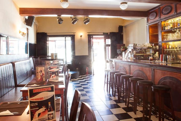 First Glance: Modernista Restaurant