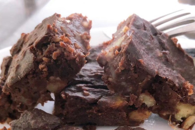 How To Be Gluten-Free in China, Plus a Healthy Brownie Recipe To Get You Started