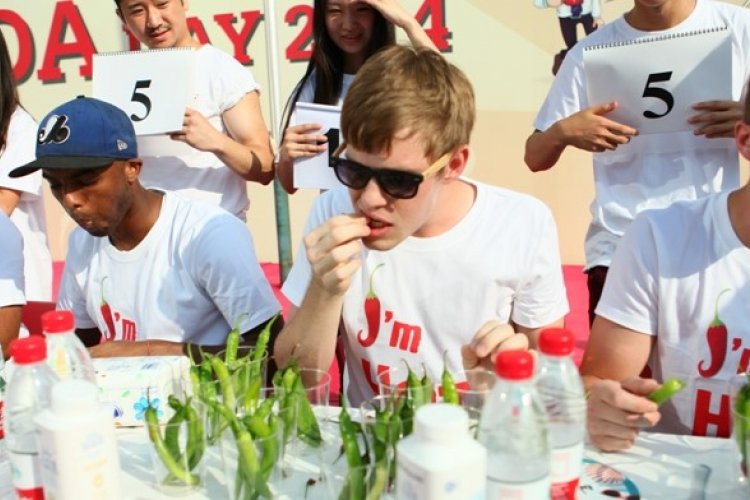 Throwback Thursday: The First Ever Hot Chili Eating Competition … in Canada?!