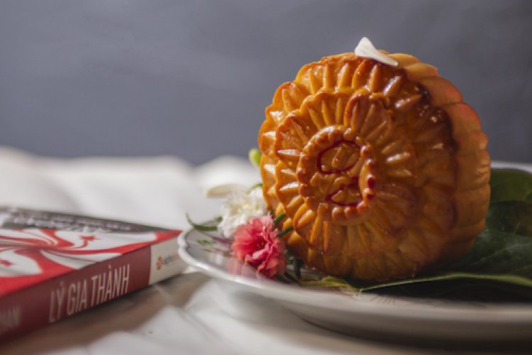   Dishing on the Lesser Known Shanghainese Mooncakes