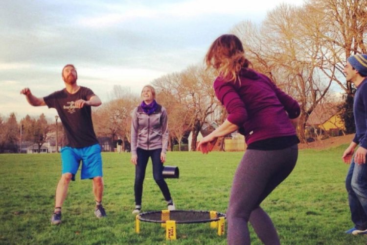 What is Spikeball and Why is it All The Rage Now?